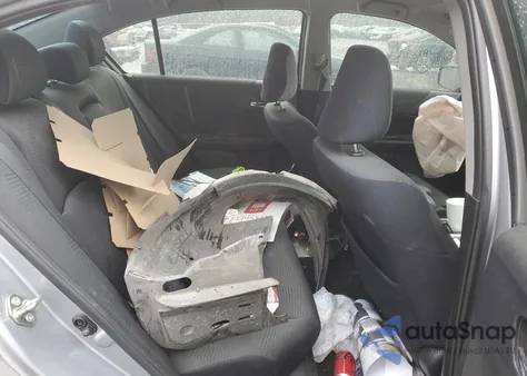 2016 Honda Accord Lx z USA, uszkodzony, nr VIN 1HGCR2F35GA211944